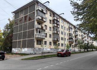 Продажа 3-ком. квартиры, 62.5 м2, Сыктывкар, улица Куратова, 17