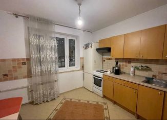 Трехкомнатная квартира на продажу, 74 м2, Москва, метро Озёрная, улица Академика Анохина, 38к3