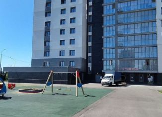 Продам двухкомнатную квартиру, 72 м2, Республика Башкортостан, улица Октябрьской Революции, 62/1