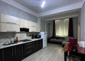 Сдача в аренду 2-ком. квартиры, 65 м2, Махачкала, Дагестанская улица, 49