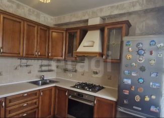 Продается 2-ком. квартира, 54 м2, Воронеж, улица 45-й Стрелковой Дивизии, 223