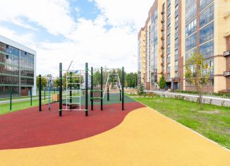 2-ком. квартира на продажу, 79.8 м2, Татарстан, улица Рауиса Гареева, 78А