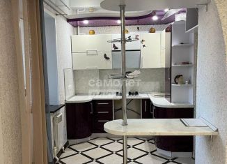 Продам 2-ком. квартиру, 45 м2, Тамбов, Мичуринская улица, 331Б