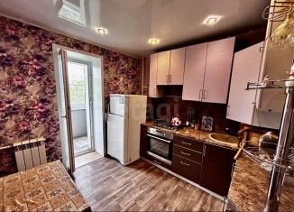 Продаю 2-ком. квартиру, 55 м2, Гусь-Хрустальный, улица Ломоносова, 30