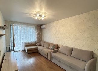 Сдаю 1-ком. квартиру, 38 м2, Томск, улица Суворова, 17