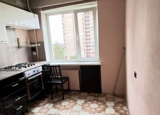 Сдается 2-ком. квартира, 46 м2, Санкт-Петербург, Заводской проспект, 40