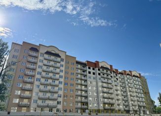 Продаю трехкомнатную квартиру, 82.4 м2, Саратов, проспект Строителей, 38Б