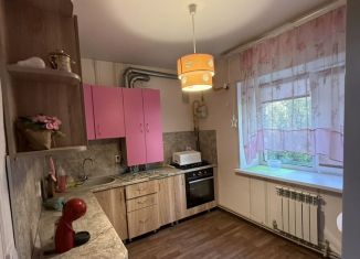 Сдам 1-комнатную квартиру, 33 м2, Выкса, улица Слепнёва, 13/4