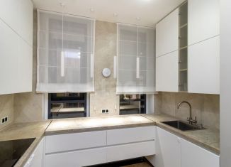 Сдается 1-ком. квартира, 50 м2, Тюмень, улица Газовиков, 73к4, ЖК Европейский Берег