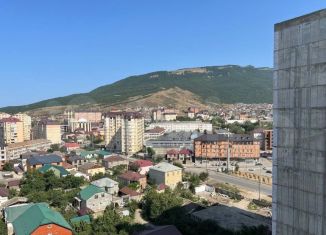 2-комнатная квартира на продажу, 93 м2, Махачкала, улица Перова, 13Б