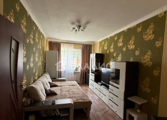 Продаю трехкомнатную квартиру, 55.9 м2, поселок Дубовое, Магистральная улица, 12