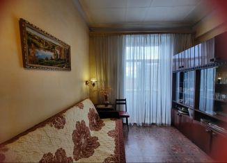 Сдается в аренду комната, 18 м2, Новосибирск, улица Свердлова, 11