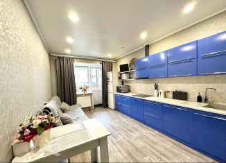 Продаю 1-ком. квартиру, 48.3 м2, Абакан, проспект Дружбы Народов, 43А