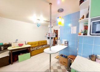 Продам 2-ком. квартиру, 58 м2, Котлас, улица Маяковского, 16