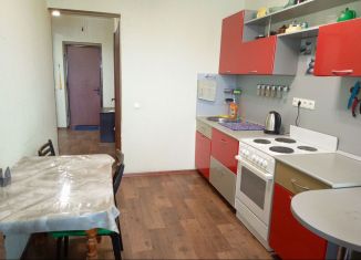 Сдается в аренду однокомнатная квартира, 41 м2, Тольятти, улица Горького, 76