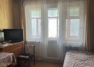 Продается 1-ком. квартира, 32 м2, Чебоксары, проспект Мира, 32