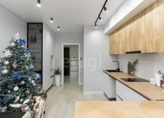 Продаю двухкомнатную квартиру, 53.5 м2, Тюмень, улица Станислава Карнацевича, 1