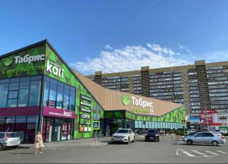 Сдаю в аренду помещение свободного назначения, 135 м2, Краснодар, улица Петра Метальникова, 28