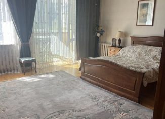 Продаю 4-комнатную квартиру, 127.7 м2, Саратов, Валовая улица, 15