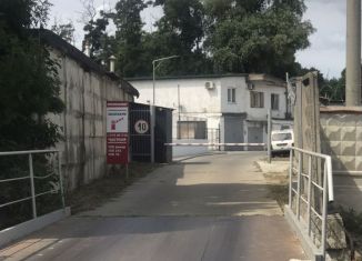 Продам гараж, 30 м2, Новороссийск, территория ГСК 10, с100