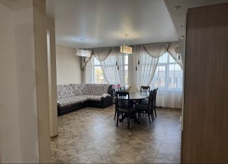 Сдаю 3-комнатную квартиру, 80 м2, Сочи, Полтавская улица, 50