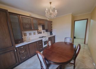 Продается 2-ком. квартира, 66.5 м2, Калининград, улица Толбухина, 6