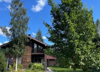 Продаю дом, 135.6 м2, деревня Лаврово, набережная реки Лава, 53В