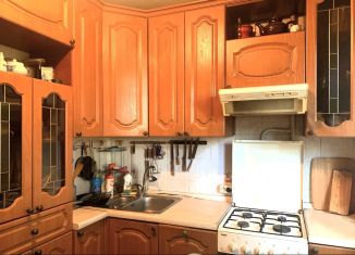 Трехкомнатная квартира на продажу, 57.3 м2, Москва, улица Молостовых, 13к4, ВАО