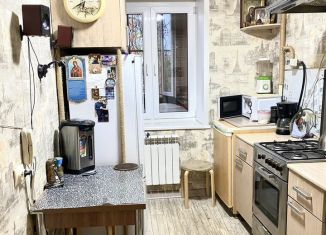 Продам трехкомнатную квартиру, 66.4 м2, Казань, улица Комиссара Габишева, 39