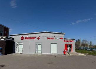 Сдается в аренду торговая площадь, 510 м2, Гатчина, улица Новосёлов, 7Г