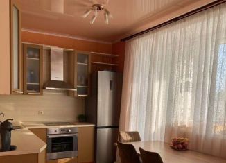 Продаю квартиру студию, 42 м2, Старый Оскол, ЖК Витязь, микрорайон Северный, 8