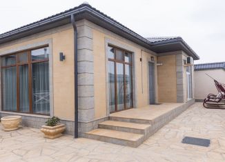 Сдаю в аренду дом, 120 м2, Избербаш, улица Некрасова