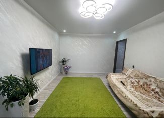 Продажа 2-ком. квартиры, 55.7 м2, Туймазы, улица Луначарского, 33