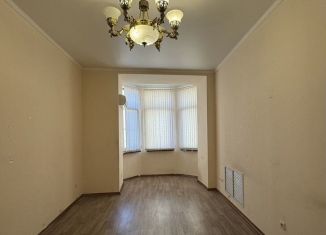 Продажа 4-ком. квартиры, 110 м2, Ростов-на-Дону, улица Шаумяна, 110