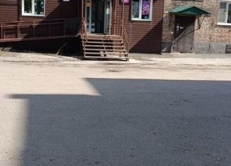 Сдаю в аренду 1-комнатную квартиру, 31 м2, Прокопьевск, улица Крупской, 18