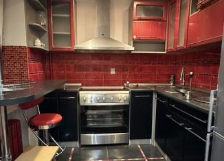 Сдам в аренду 2-ком. квартиру, 45 м2, Пятигорск, улица Зорге, 2