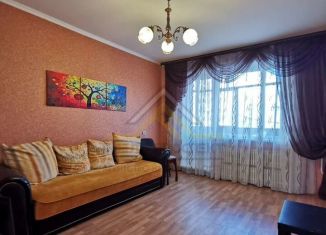 Сдача в аренду двухкомнатной квартиры, 54 м2, Старый Оскол, микрорайон Восточный, 12