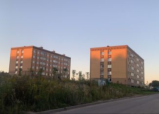 Двухкомнатная квартира на продажу, 58.6 м2, Калуга, улица Николая Ткачёва, 16