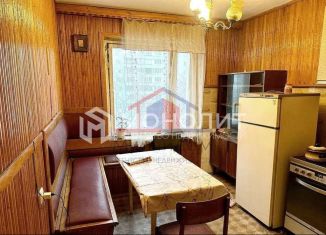 Сдача в аренду 3-ком. квартиры, 63 м2, Старый Оскол, микрорайон Жукова, 23А