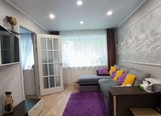 Продам 2-комнатную квартиру, 47.6 м2, Брянск, улица Богдана Хмельницкого, 4