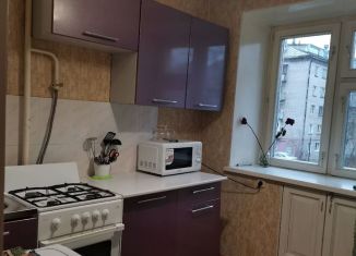 1-ком. квартира на продажу, 30 м2, Киров, улица Ивана Попова, 26А