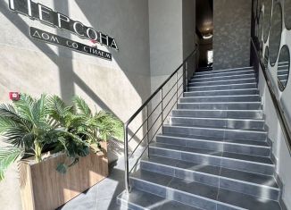 Продам 1-комнатную квартиру, 54 м2, Ростов-на-Дону, улица Вересаева, 102/1с3