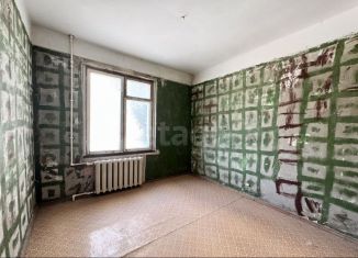 Продажа трехкомнатной квартиры, 51 м2, Махачкала, проспект Гамидова, 30В