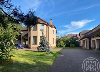 Продам дом, 261 м2, Санкт-Петербург, Средний переулок, 3