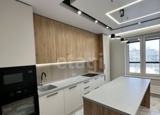 Продам 4-комнатную квартиру, 90 м2, Томск, улица Пушкина, 61/2