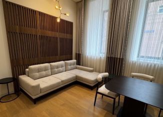 2-ком. квартира в аренду, 52 м2, Москва, Зубовская улица, 7, метро Киевская