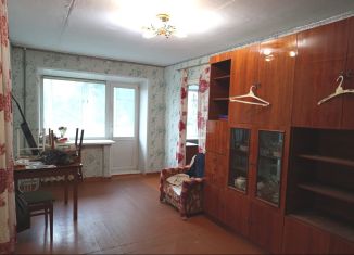3-ком. квартира на продажу, 48 м2, Абакан, улица Карла Маркса, 2