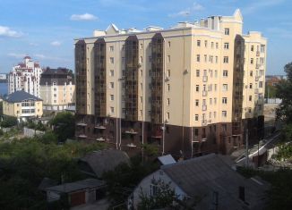 Продаю 2-комнатную квартиру, 112 м2, Воронеж, улица Декабристов, 32