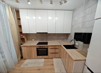 Продается 1-ком. квартира, 30 м2, Киров, Советская улица, 10А