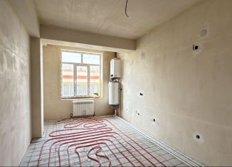 Продается 2-комнатная квартира, 78 м2, Дагестан, улица Сальмана, 85